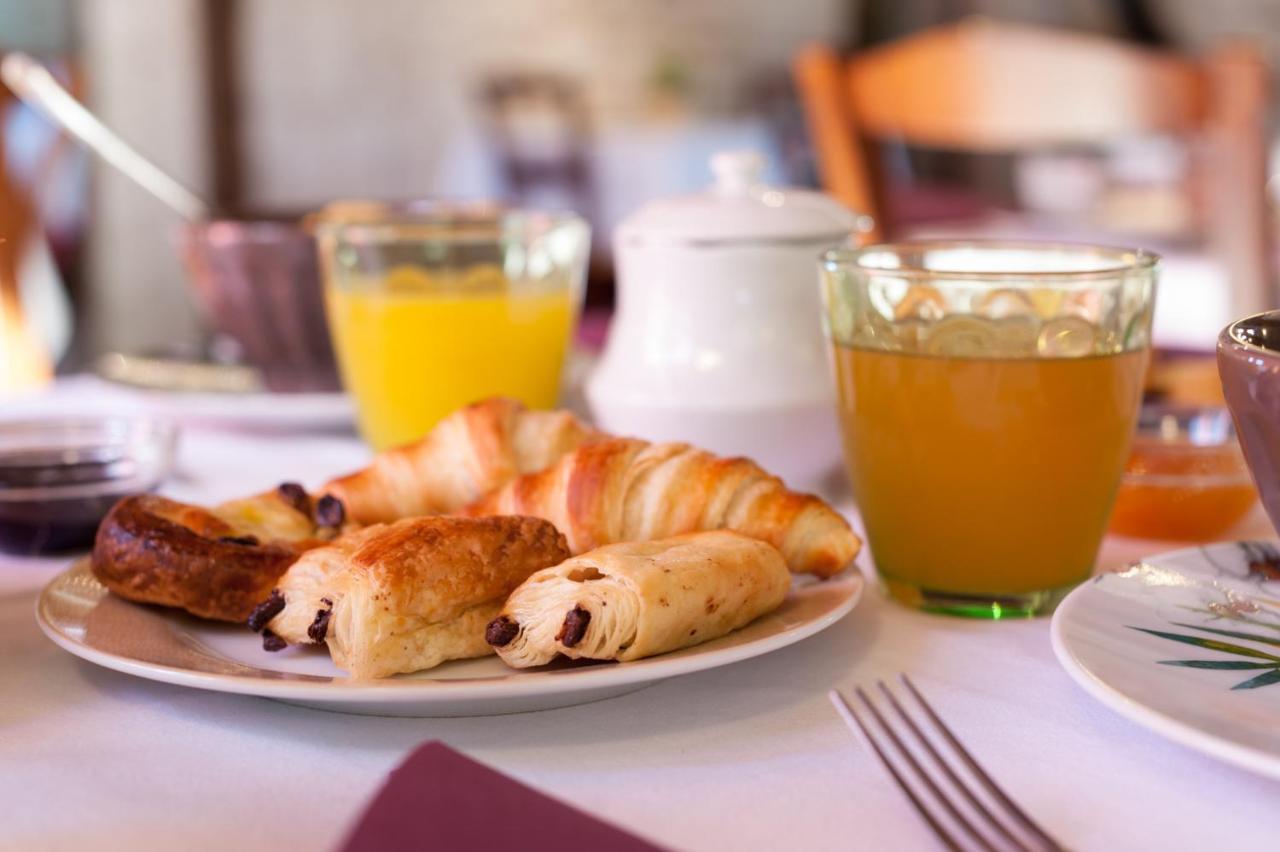Le Pigeonnier Du Perron Hotel Availles-en-Chatellerault Eksteriør billede