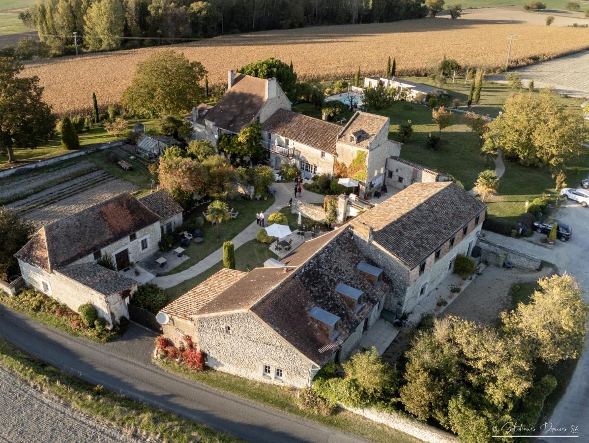 Le Pigeonnier Du Perron Hotel Availles-en-Chatellerault Eksteriør billede