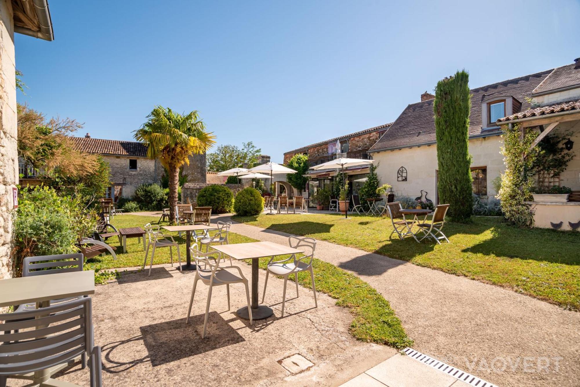 Le Pigeonnier Du Perron Hotel Availles-en-Chatellerault Eksteriør billede