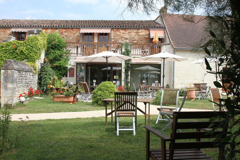 Le Pigeonnier Du Perron Hotel Availles-en-Chatellerault Eksteriør billede